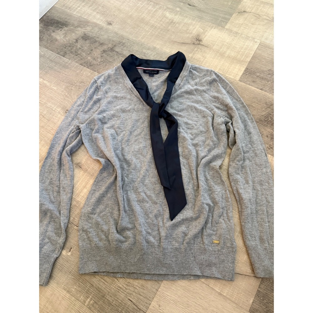 Tommy Hilfiger Women's L Gray Sweater Navy Satin Tie Neck Preppy Career Top